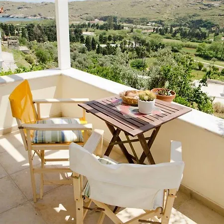 Anemomiloi Andros Town