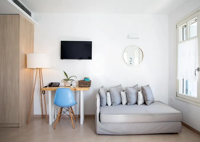 Anemomiloi شقة فندقية Ándros