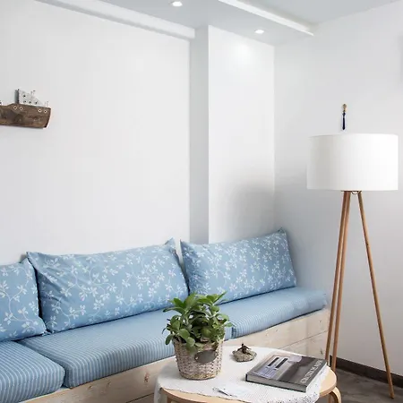 Anemomiloi شقة فندقية Ándros