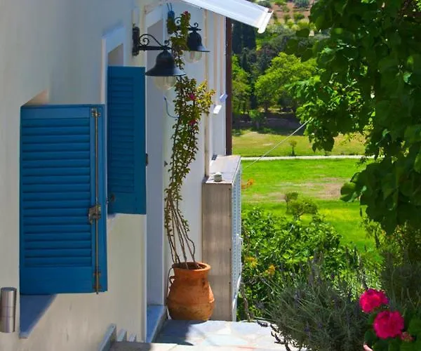 Ξενοδοχείο με διαμερίσματα Anemomiloi 4*