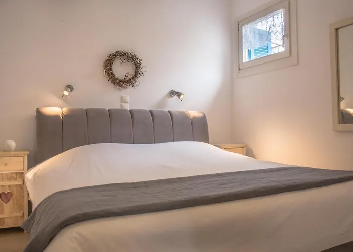 Апарт-отель Anemomiloi